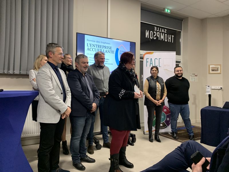 Teams Desmazières recevant le trophée d